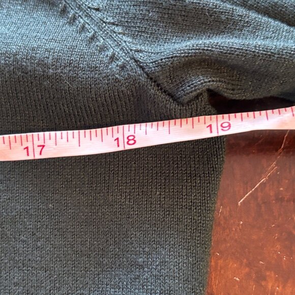 Calvin Klein Forest Green Soft Sweater Gold Button Detail Womens Size M - Picture 6 of 8